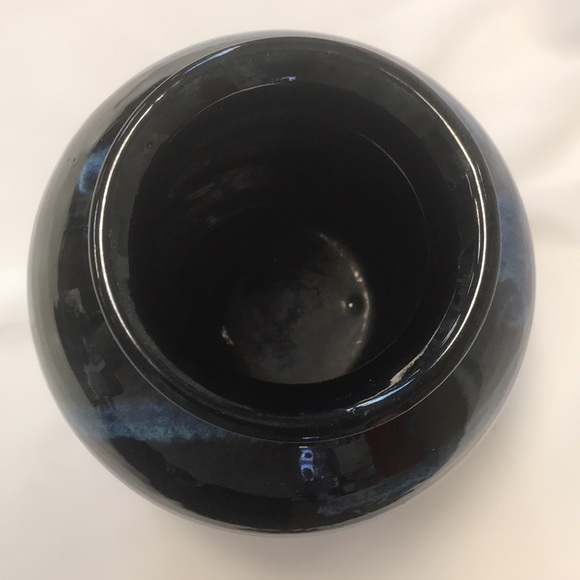 7” Studio Pottery Vase - Picture 3 of 7